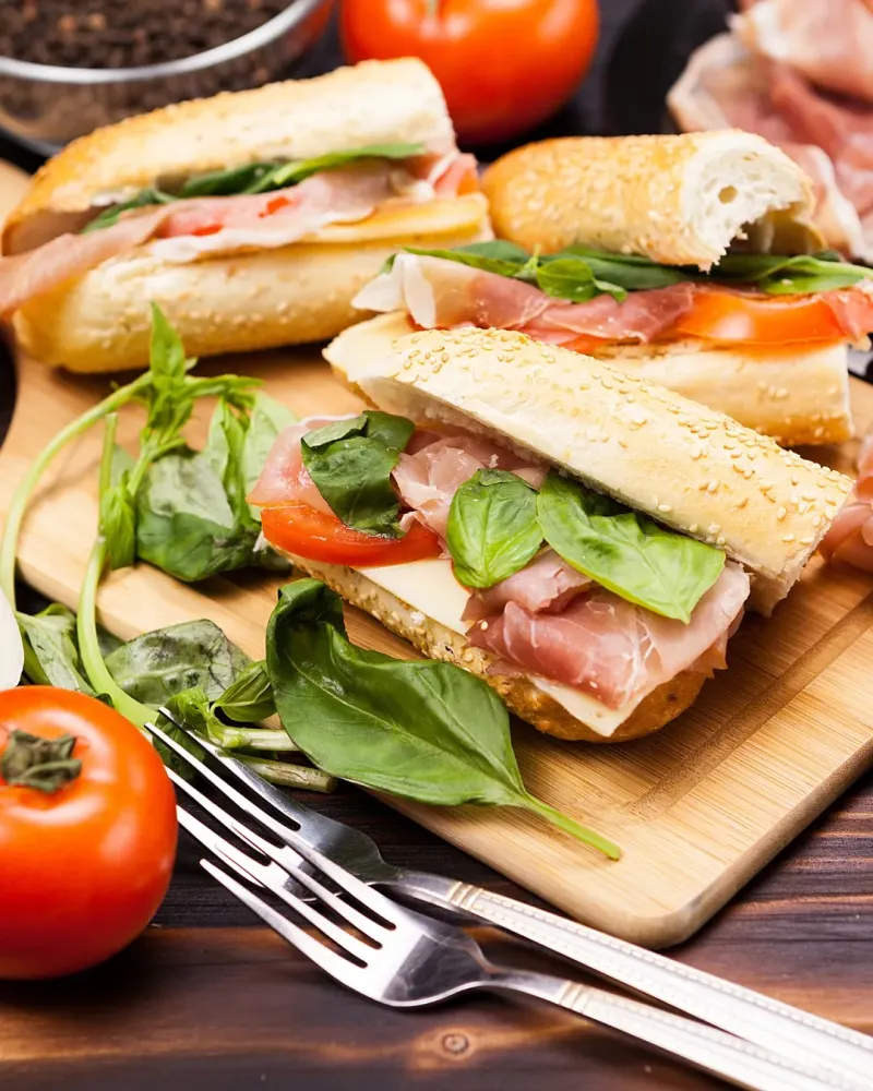 Sandwich jambon crudité